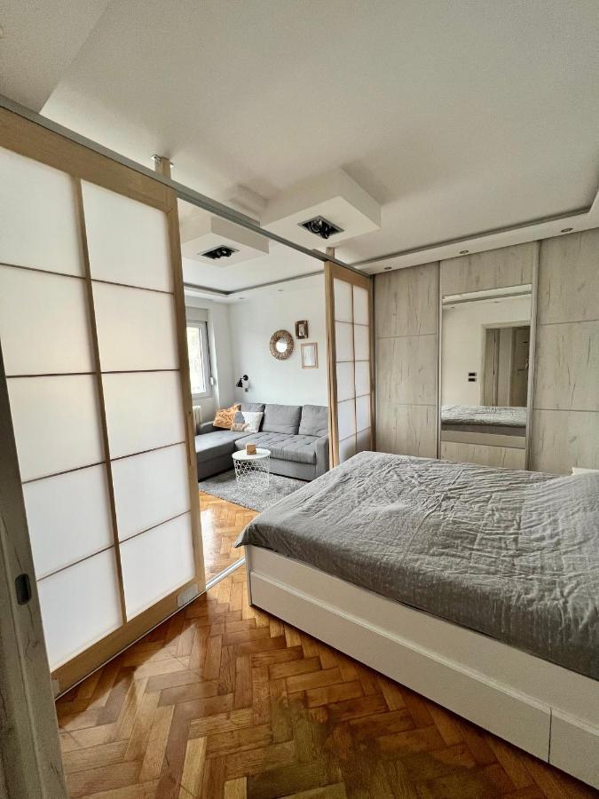 Comfortable Apartment In City Hub Beograd Bagian luar foto