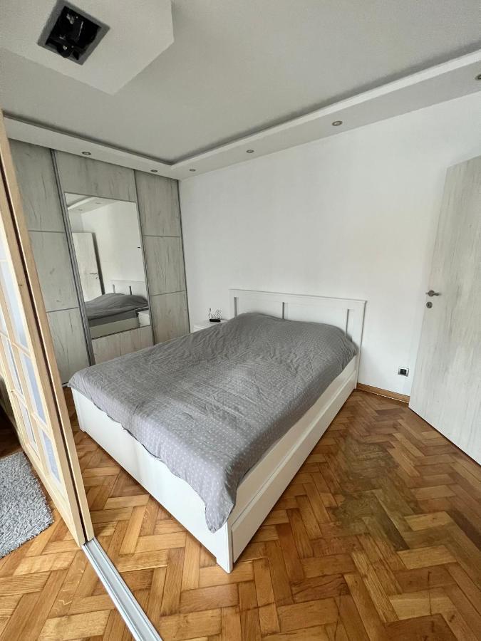Comfortable Apartment In City Hub Beograd Bagian luar foto